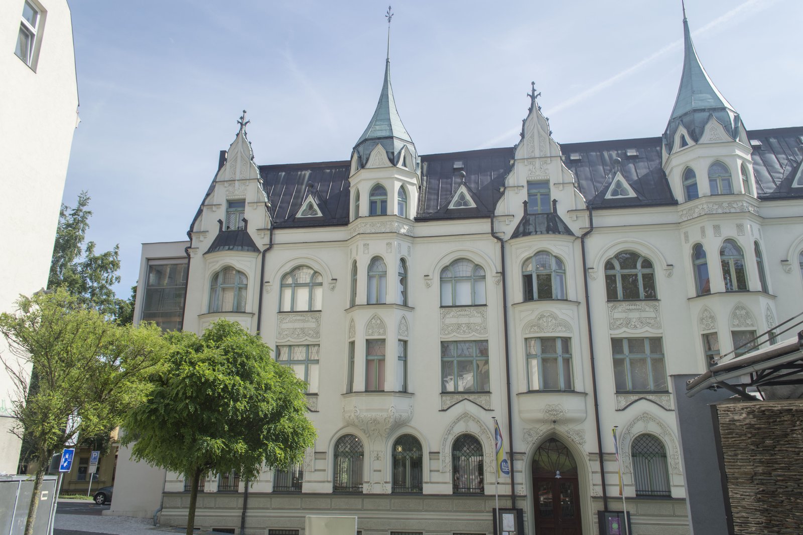 Historická budova Muzea skla a bižuterie v Jablonci nad Nisou